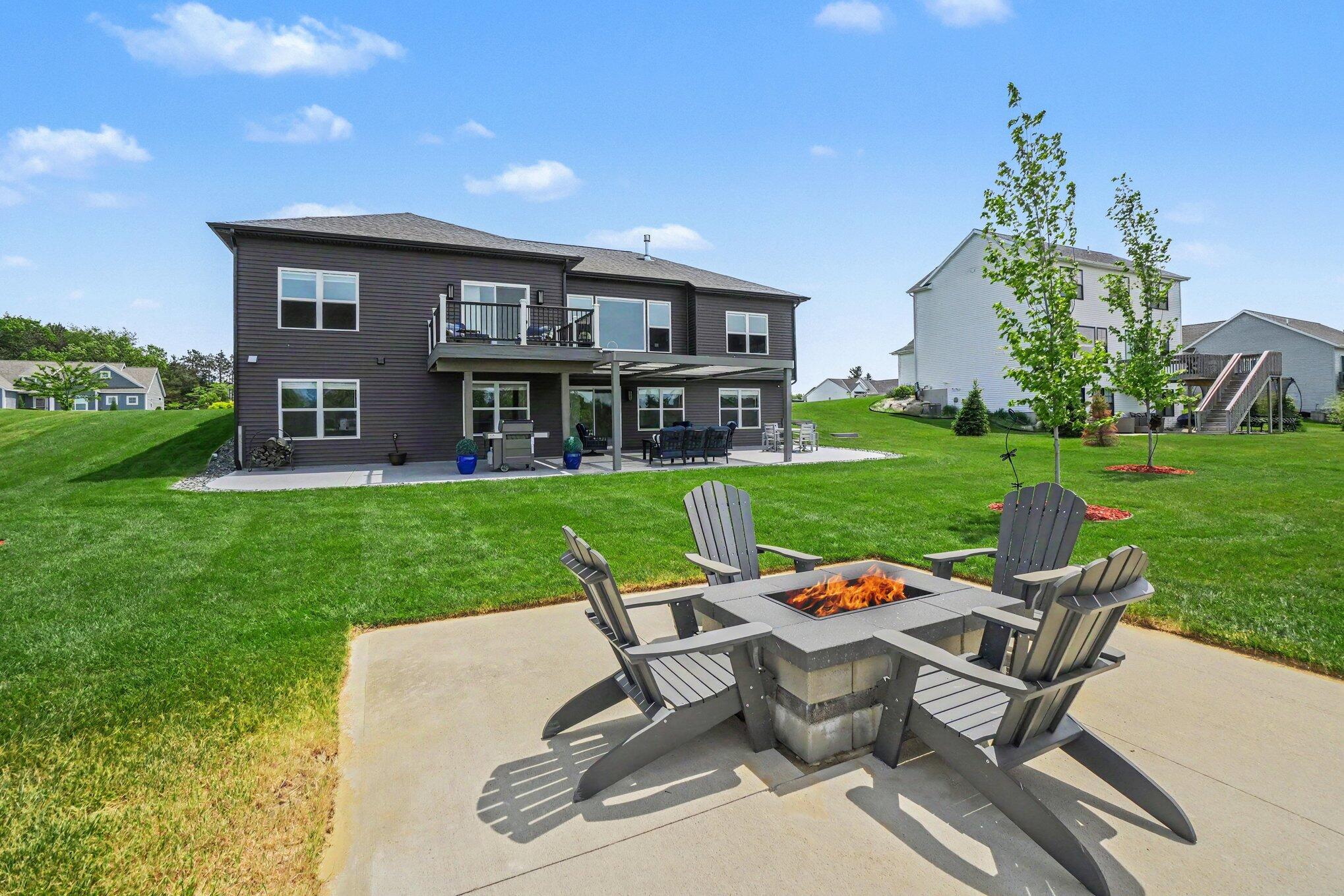 9351 Shoreway Drive