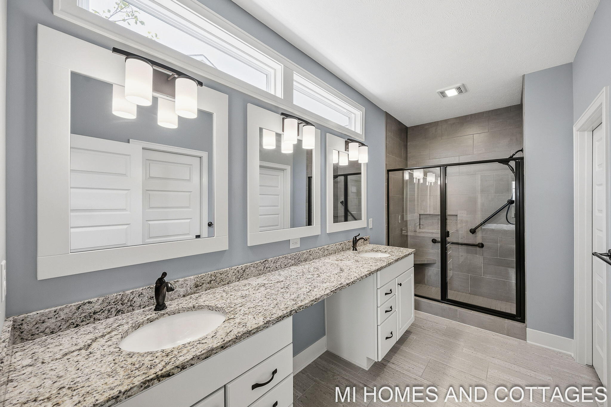 14052 Phoenix Place