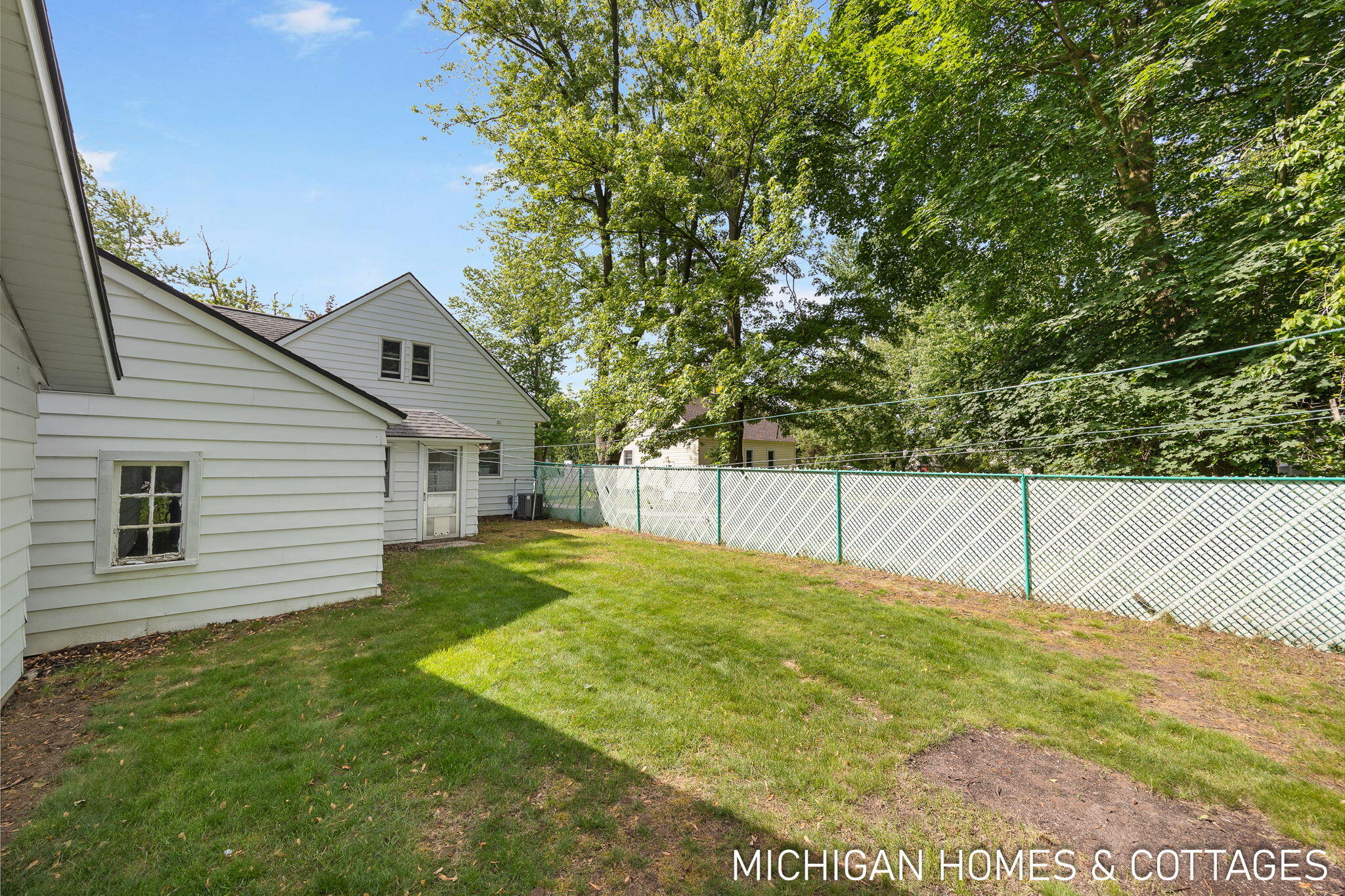 10671 Chicago Drive