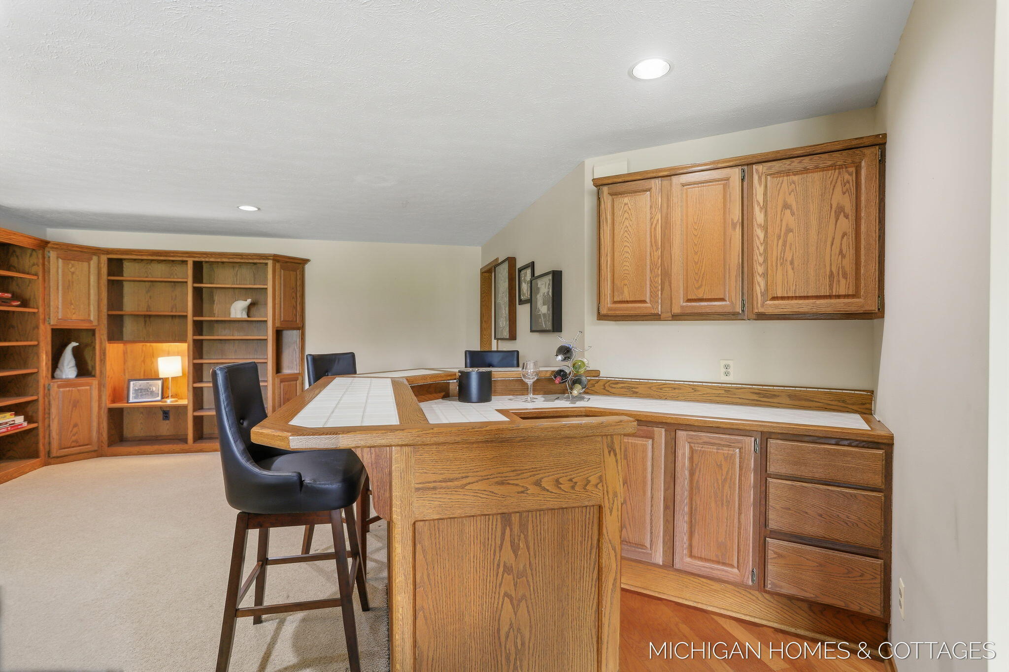 1644 Lakeview Drive