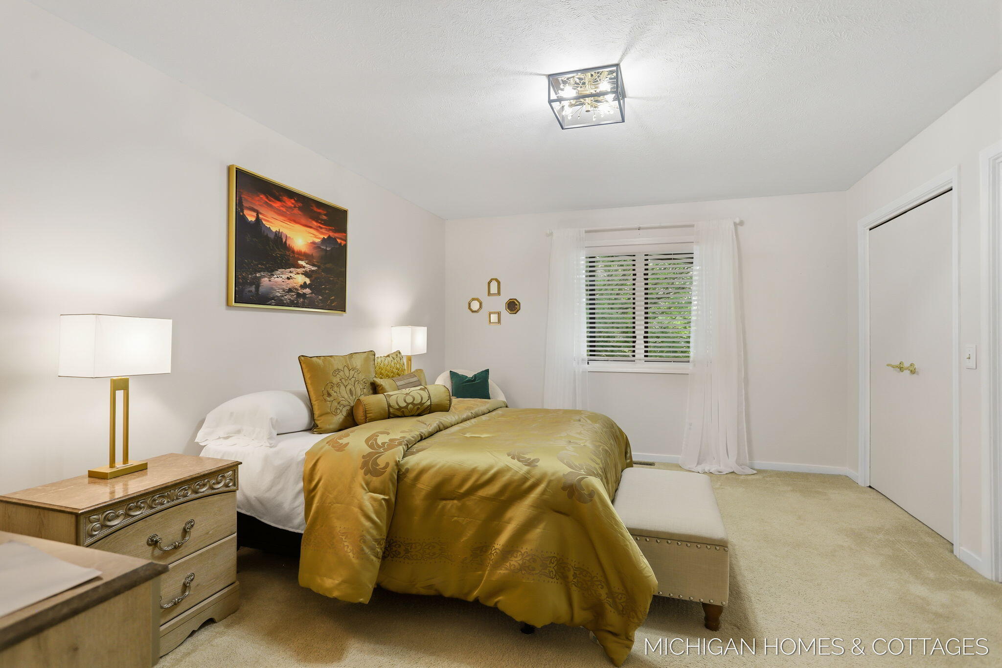 1644 Lakeview Drive
