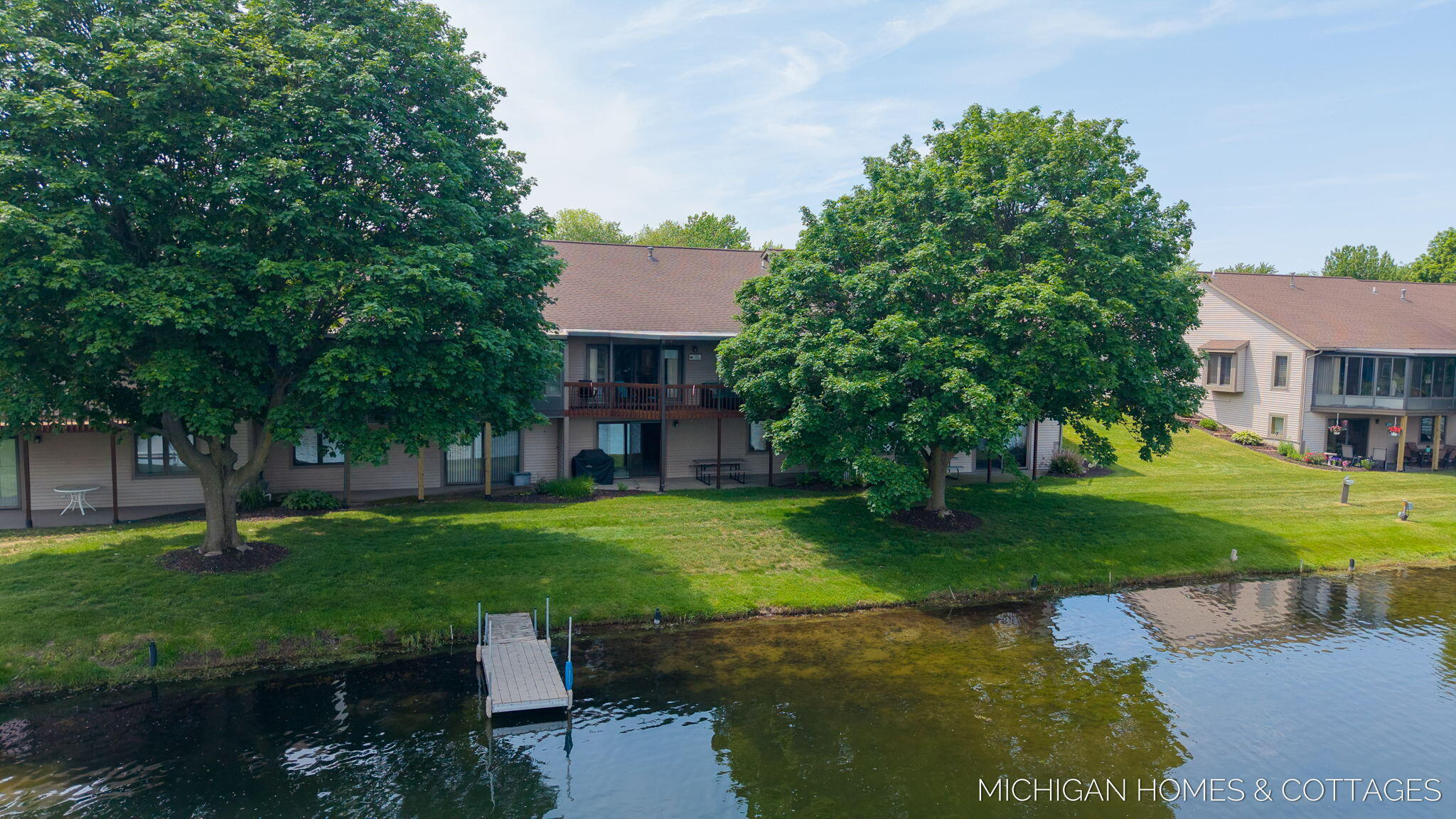 1644 Lakeview Drive