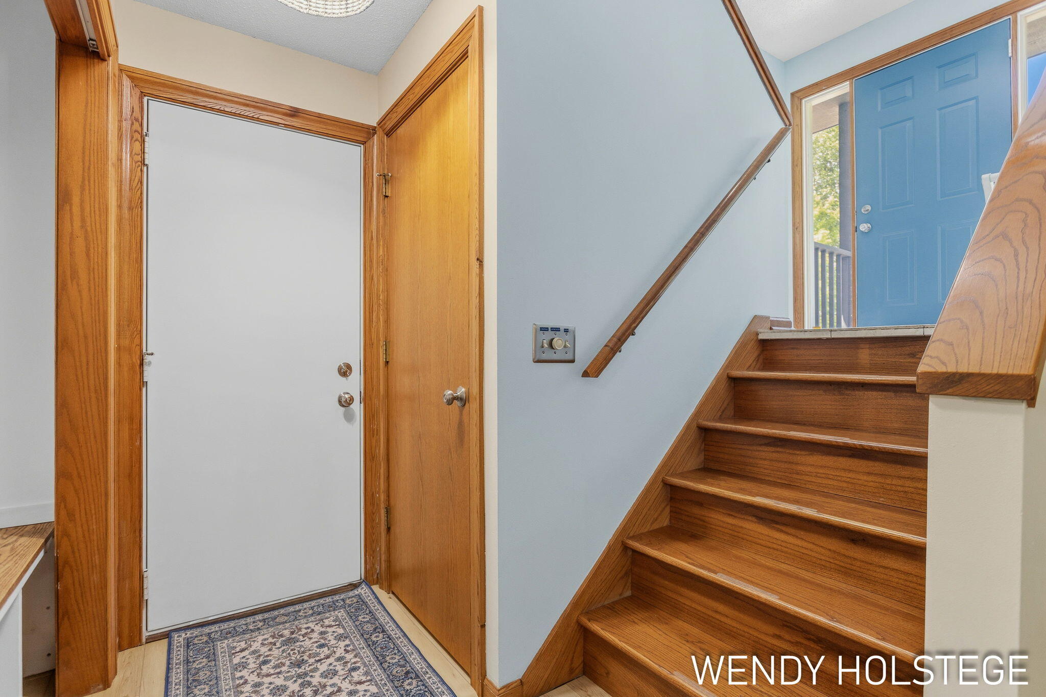 2135 Lakeridge Drive