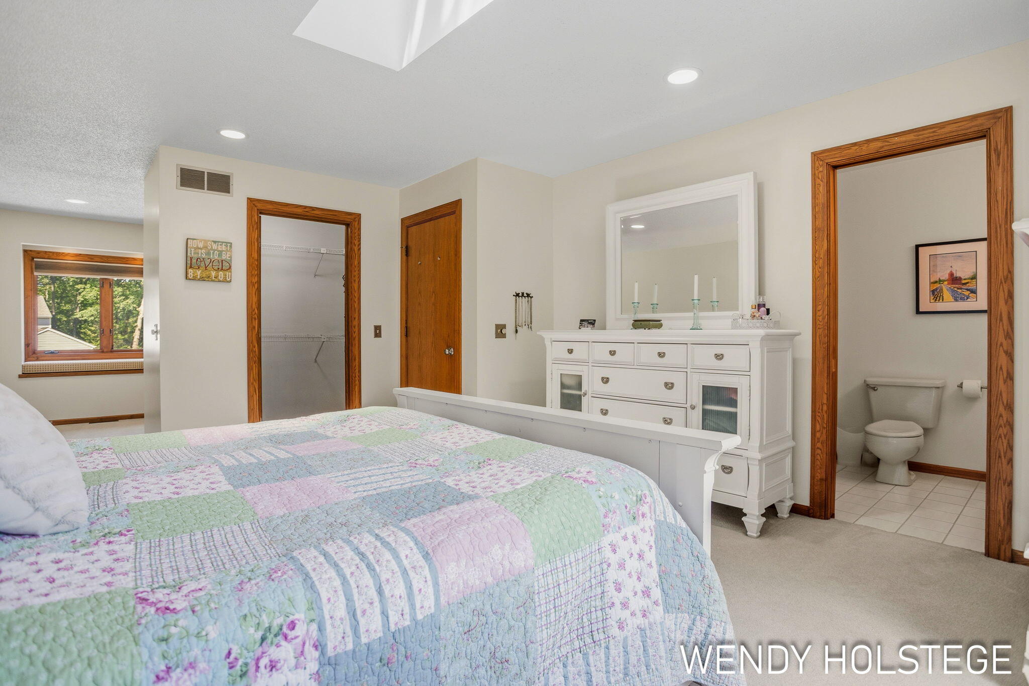 2135 Lakeridge Drive