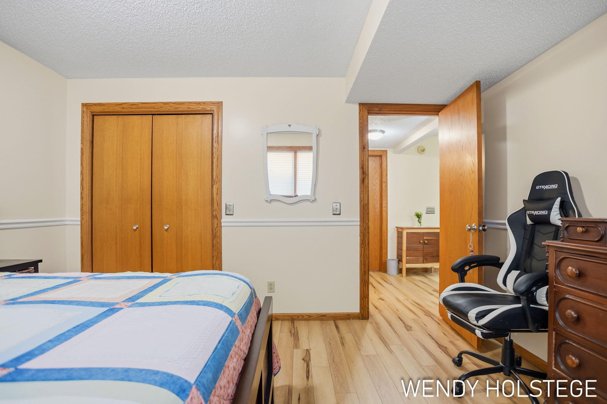 2135 Lakeridge Drive