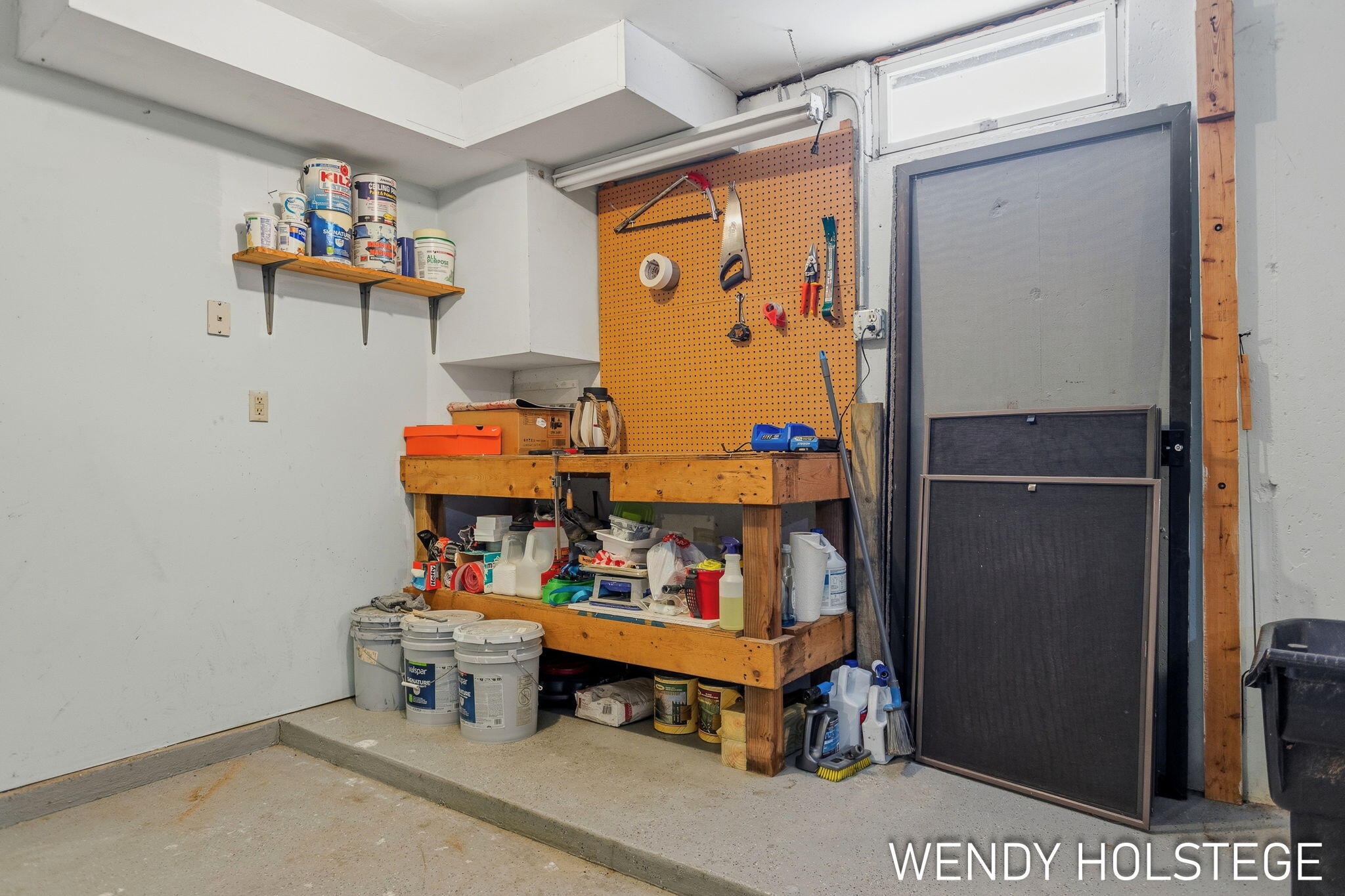 2135 Lakeridge Drive