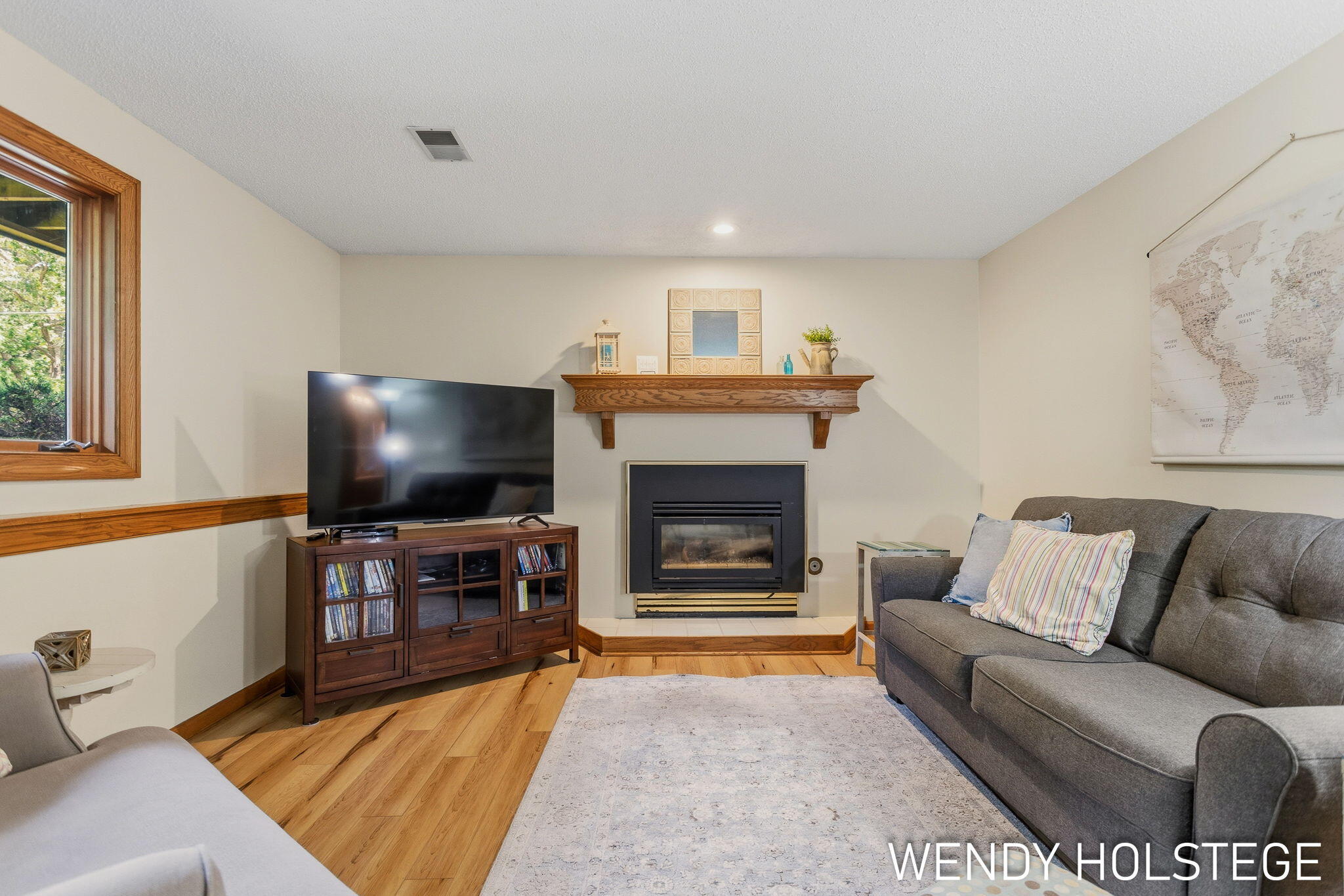 2135 Lakeridge Drive