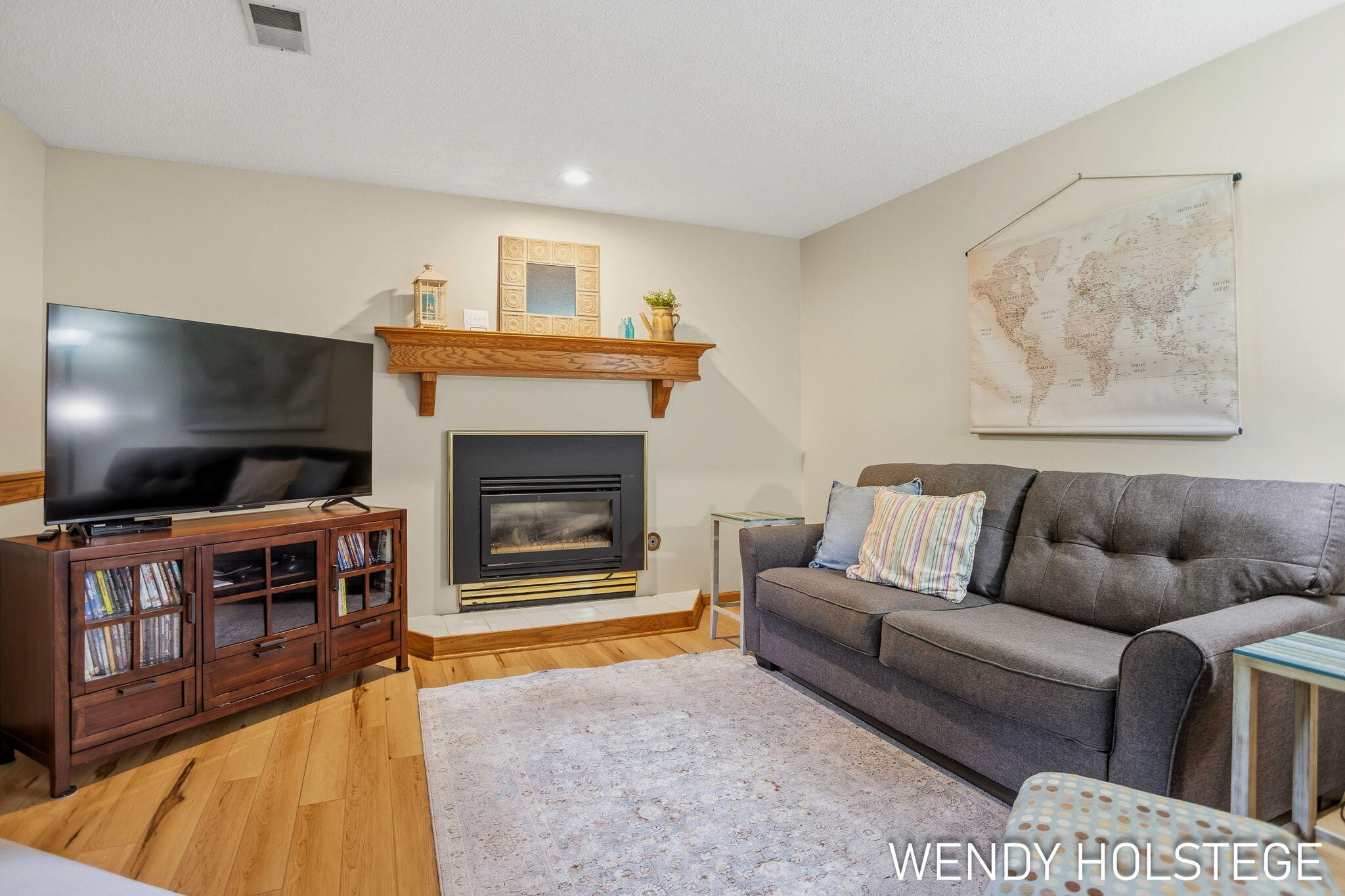 2135 Lakeridge Drive