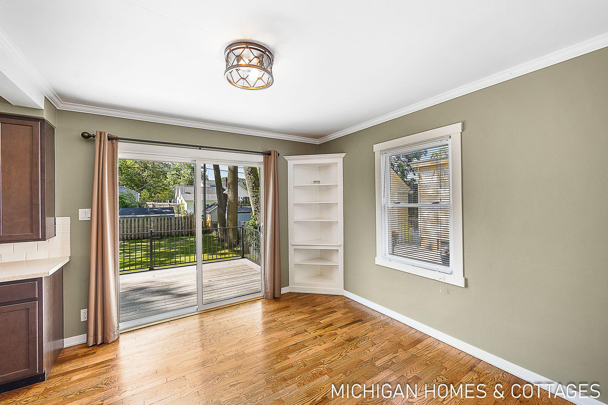 52 W 27th Street