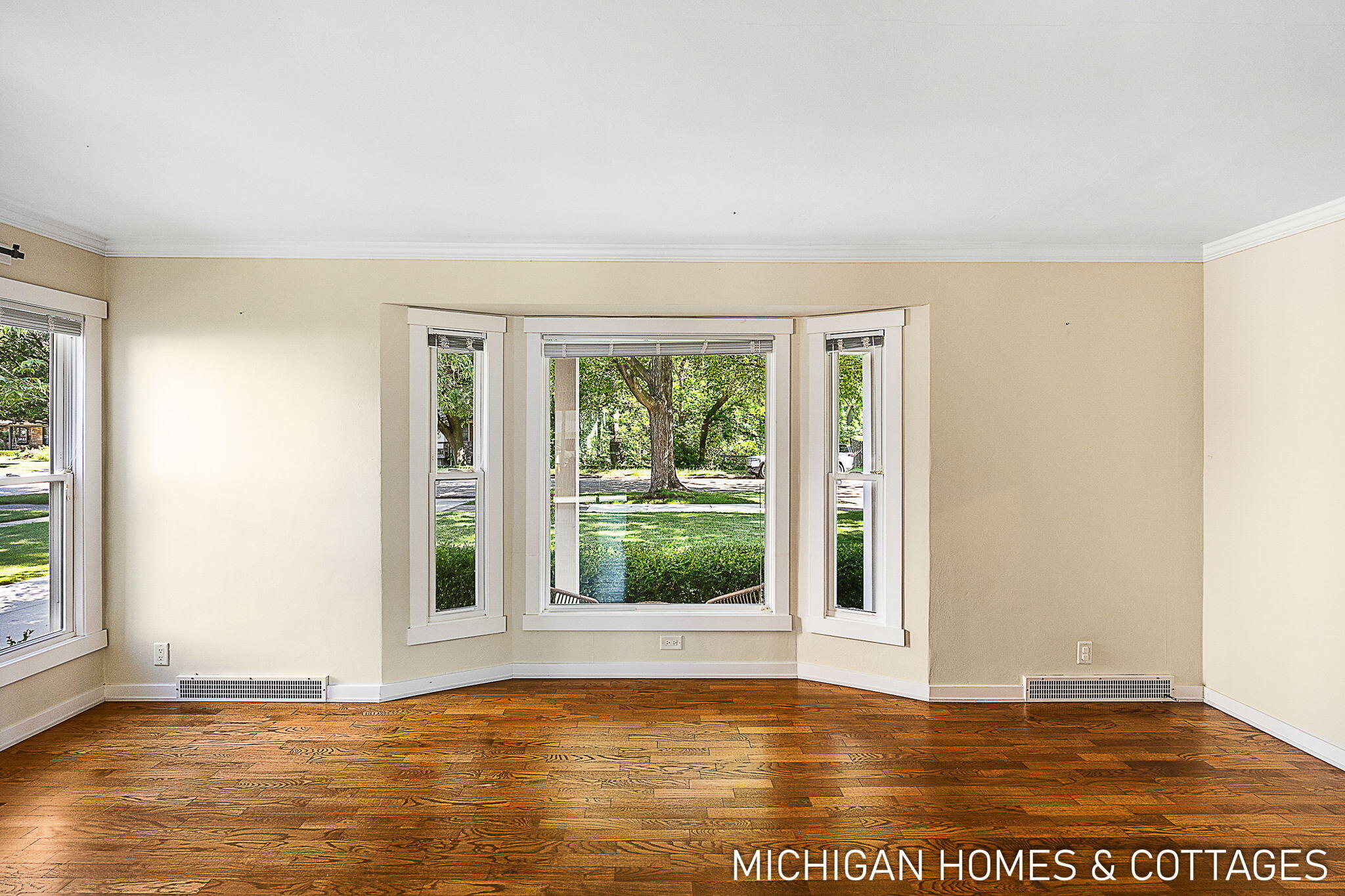 52 W 27th Street