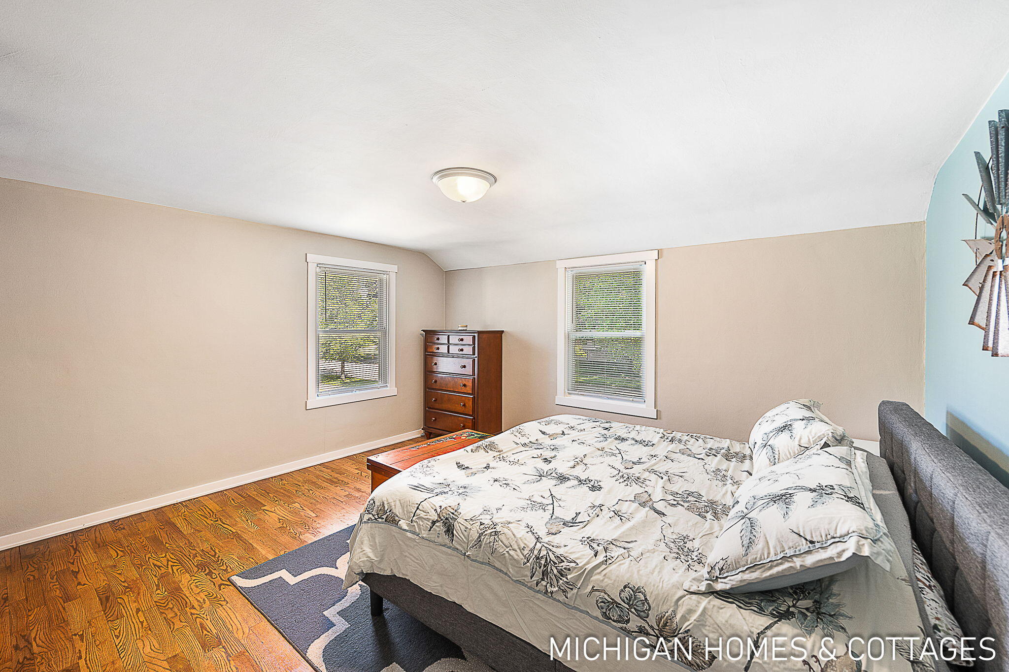 52 W 27th Street