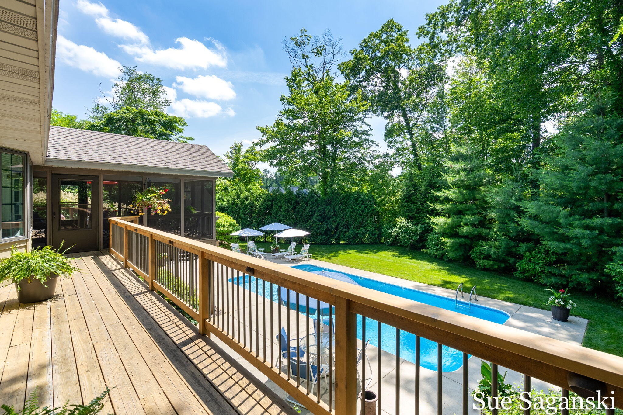6514 Creekwood Drive