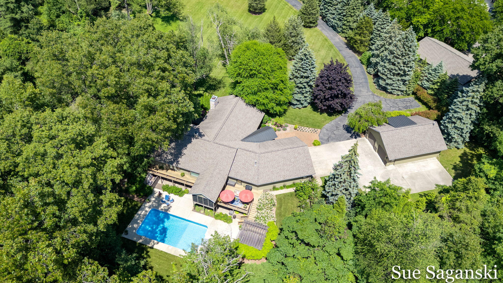 6514 Creekwood Drive