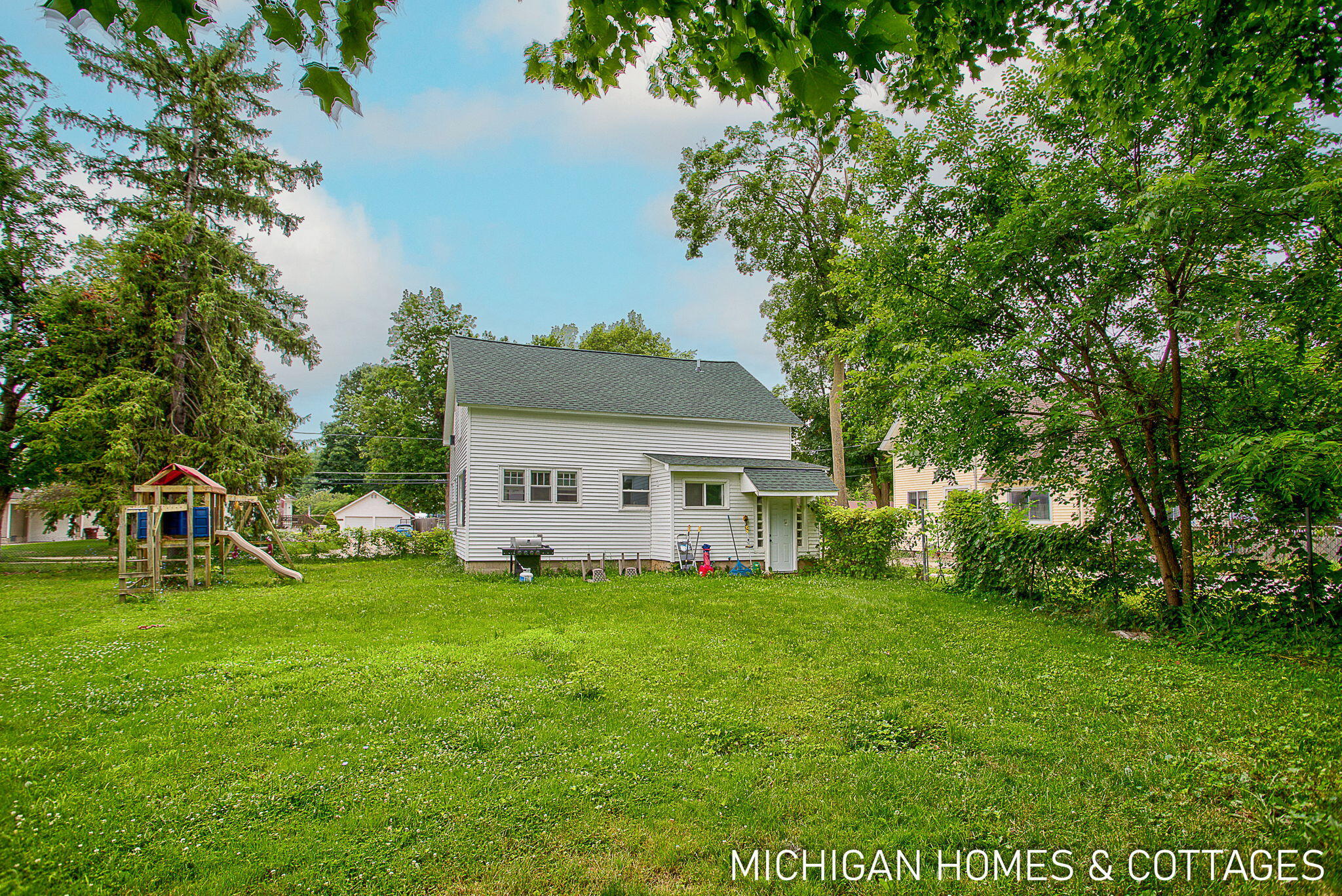 752 Jordan Lake Avenue