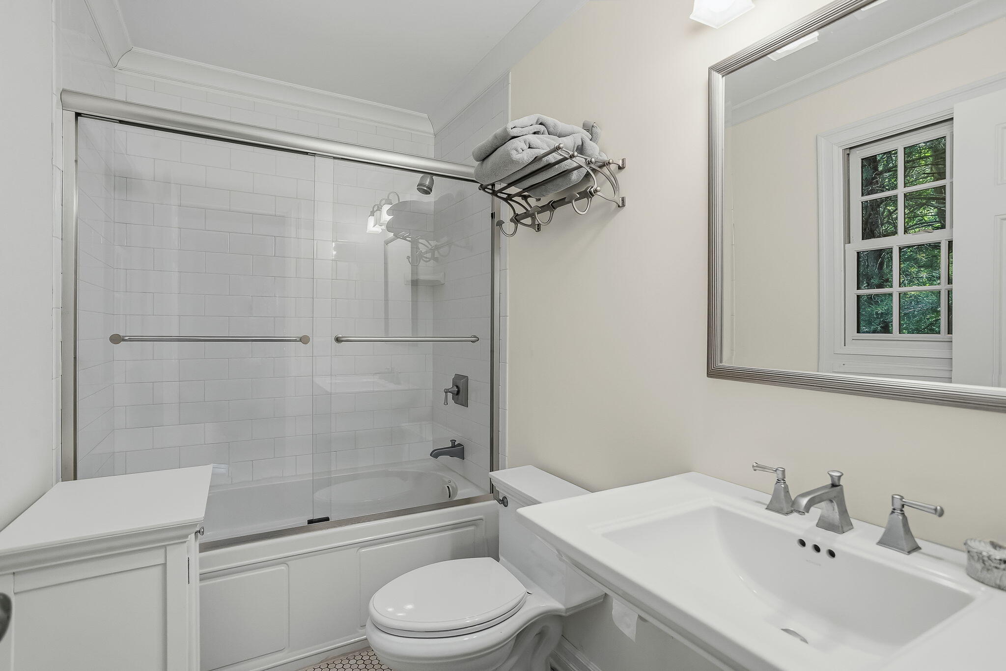 6195 Bayou Trail