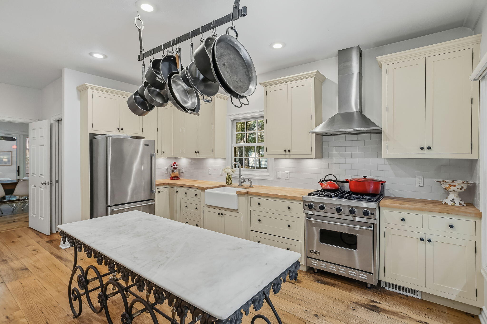 6195 Bayou Trail