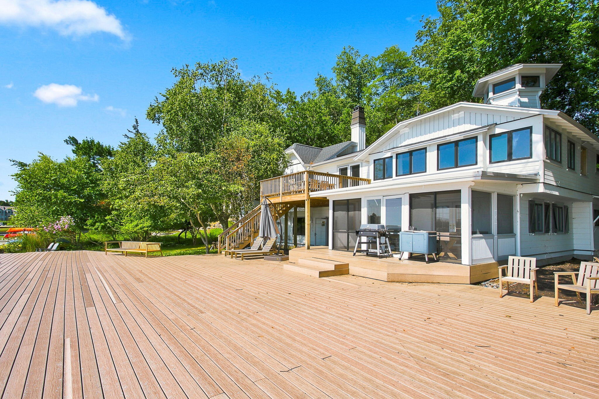 64 Lakeview Street