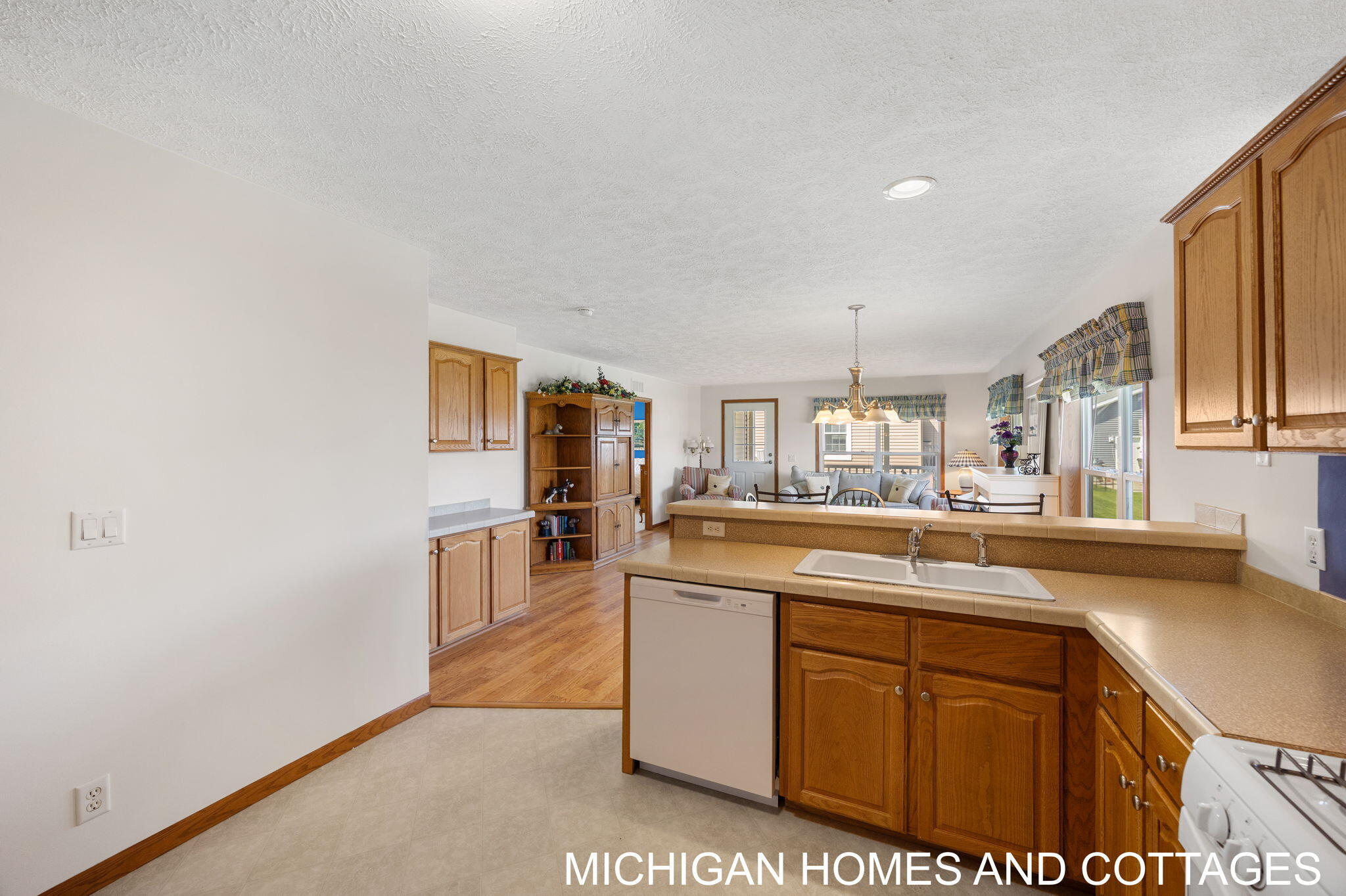 5245 W Scenic Turn Lane