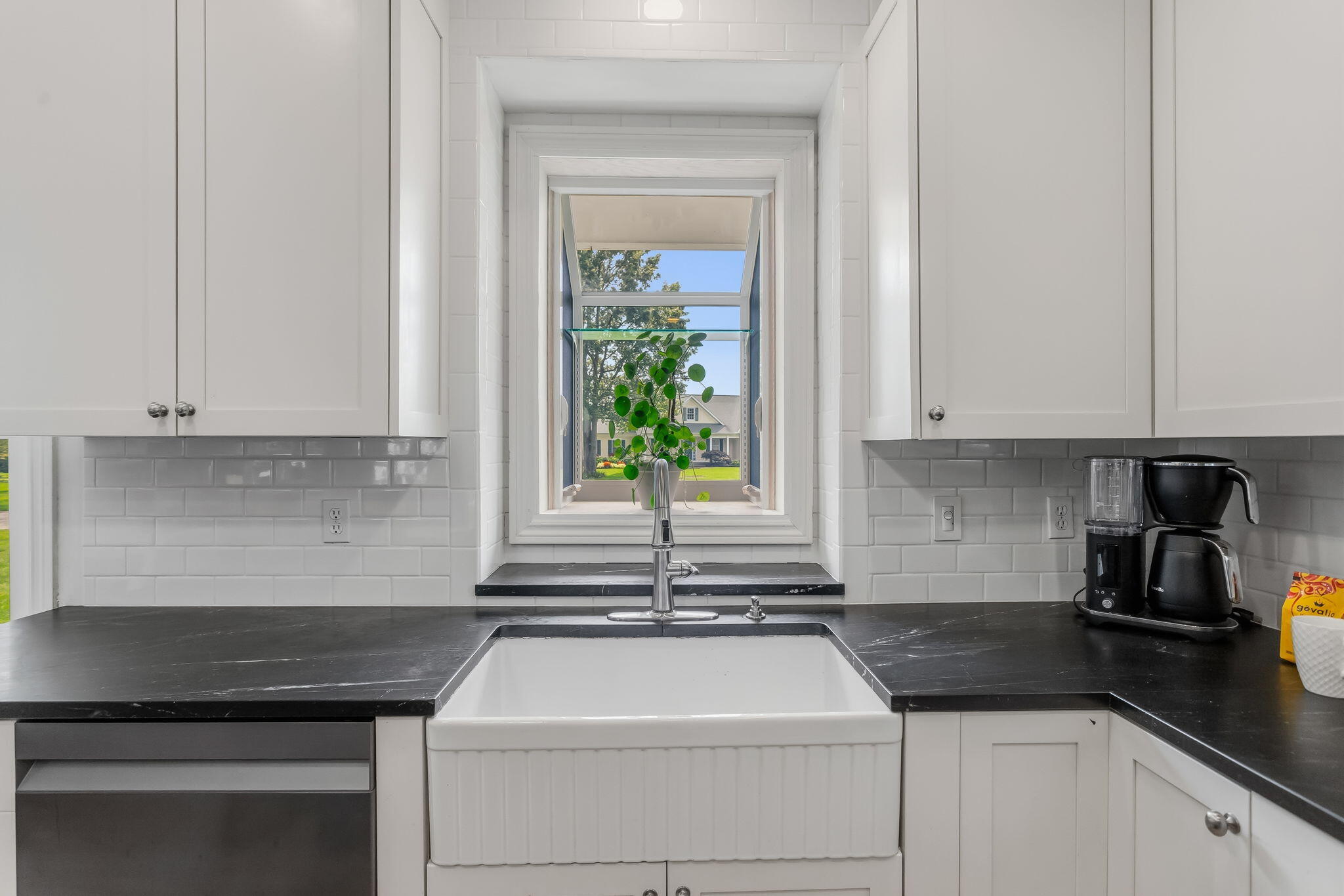 401 Erin Isle Court