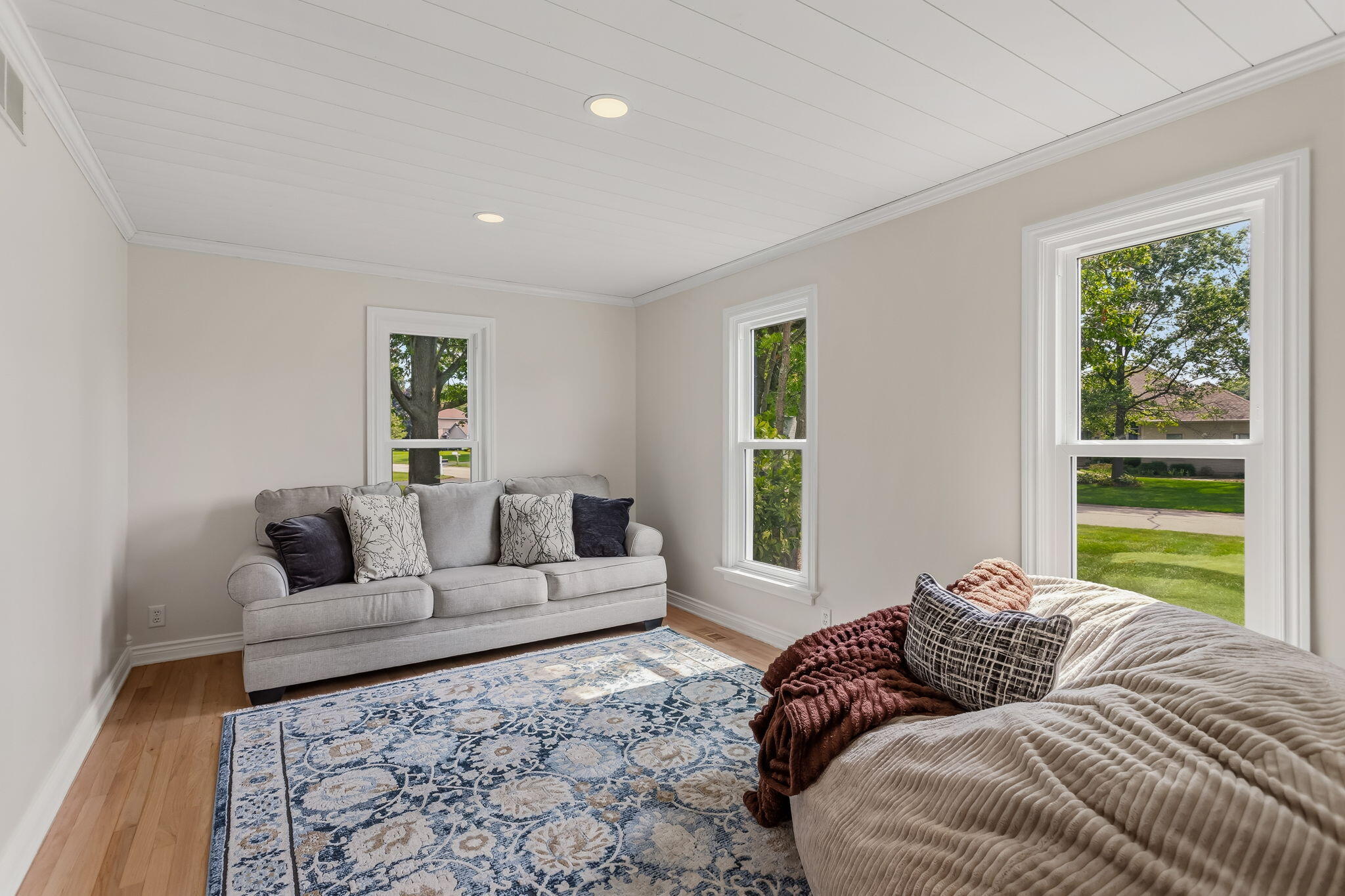 401 Erin Isle Court