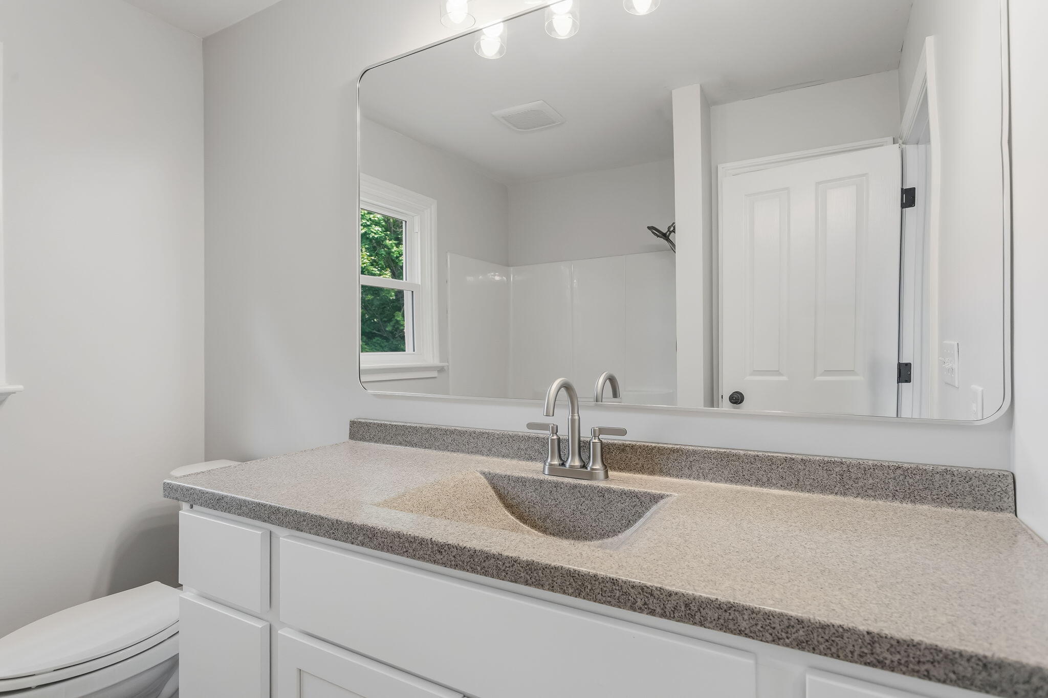 401 Erin Isle Court