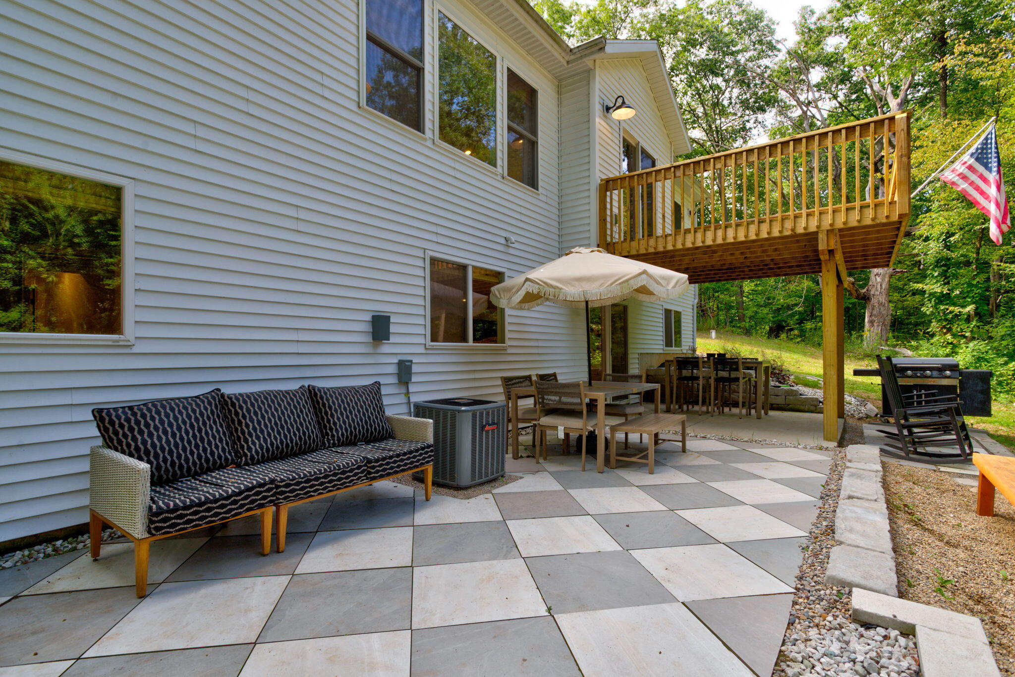 2523 Vanhorn Court