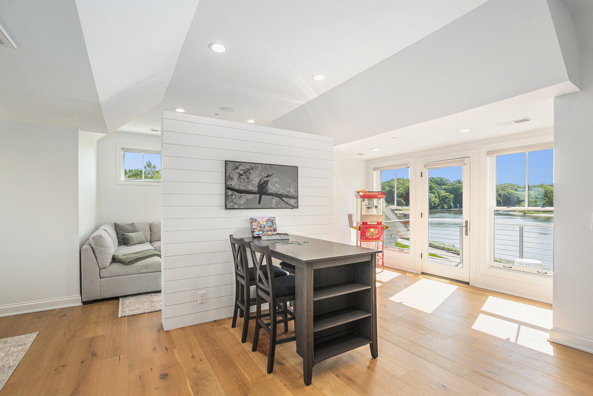6736 Saugatuck Beach Road