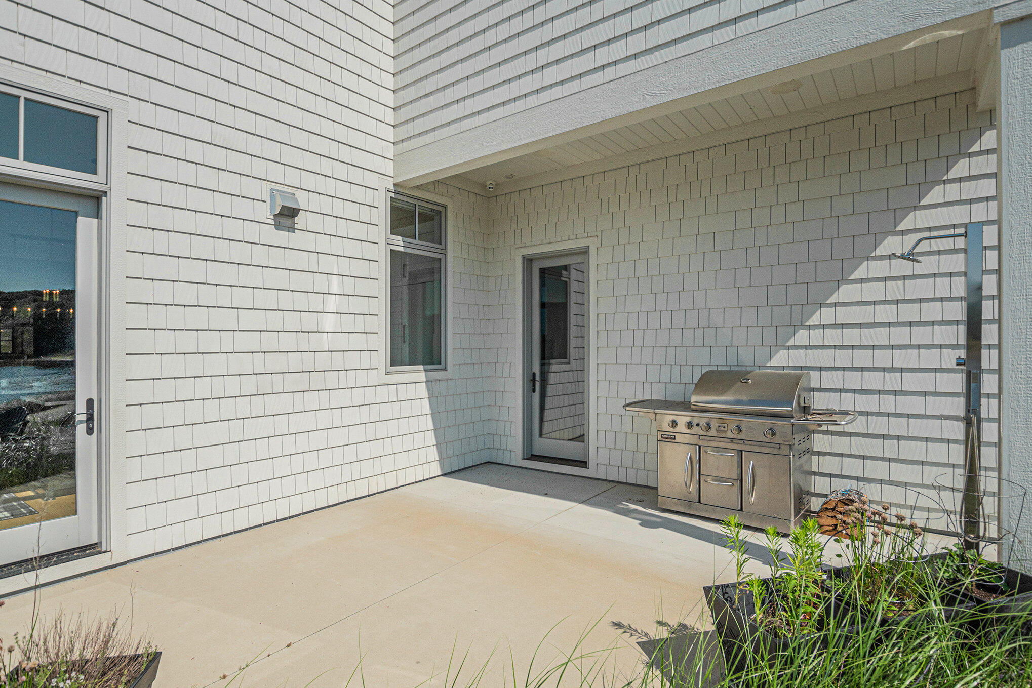 6736 Saugatuck Beach Road