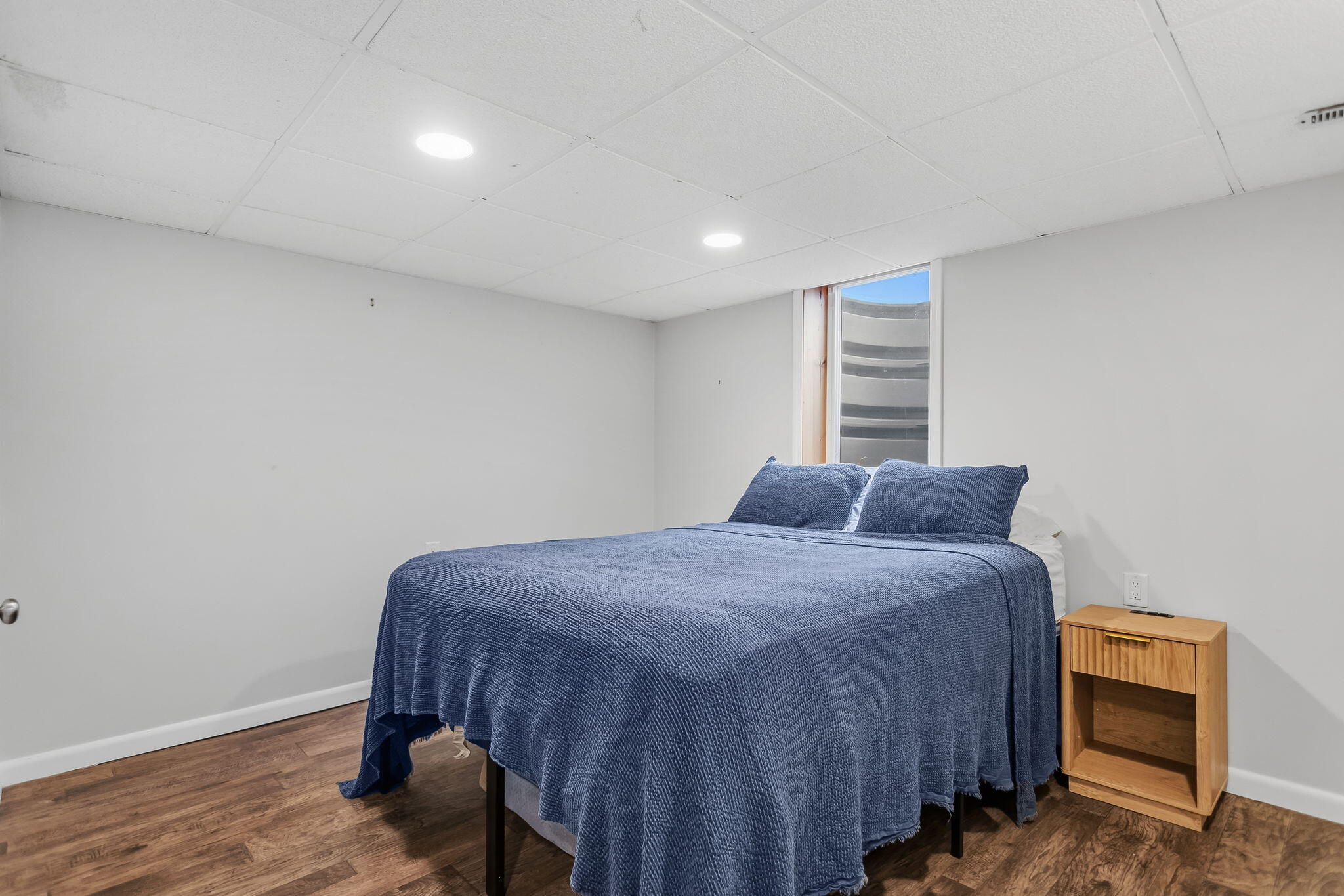 815 W 24th Street