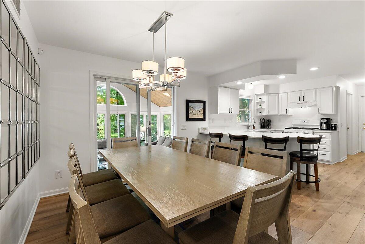997 Singapore Drive