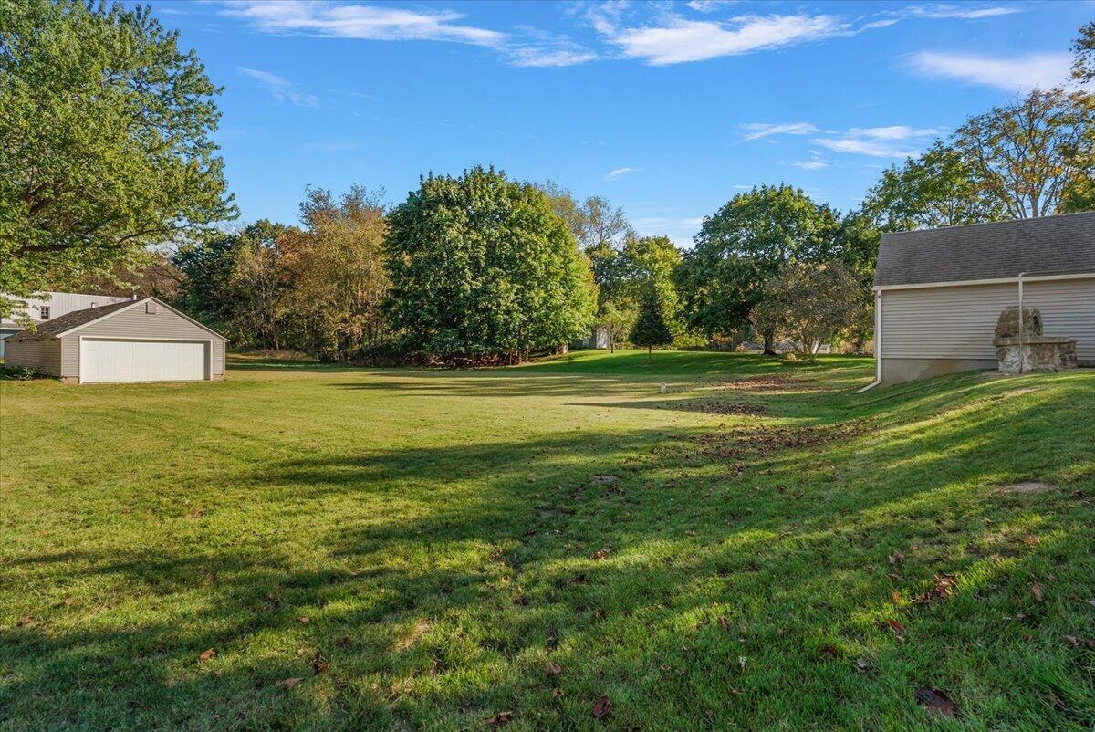 187 N 160th Avenue