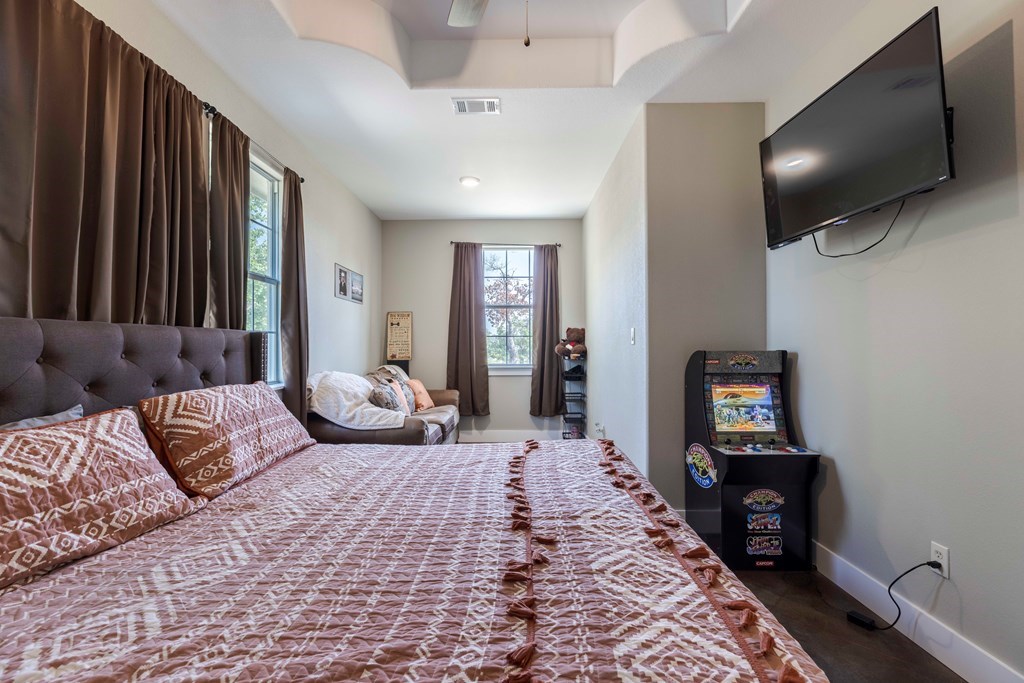 74 Friedrich Cemetery Rd