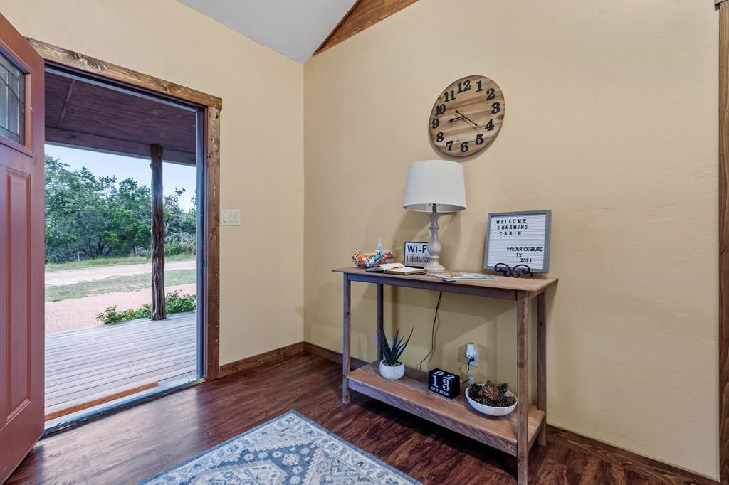 74 Friedrich Cemetery Rd