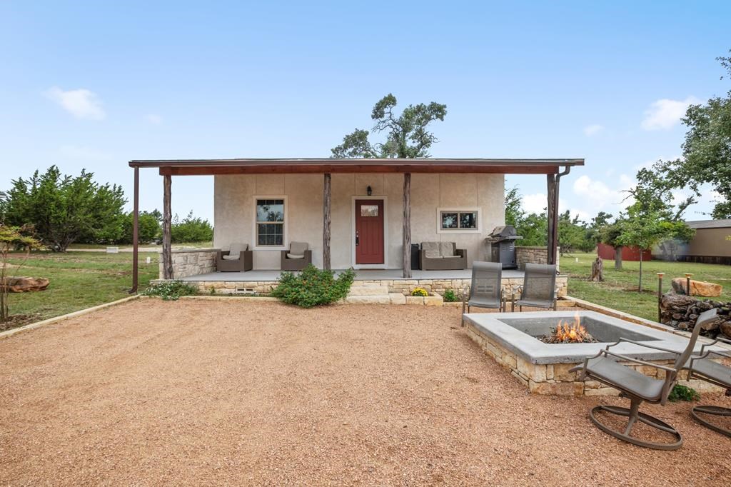 74 Friedrich Cemetery Rd