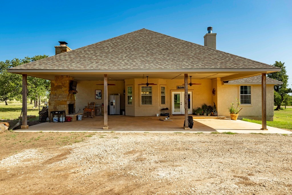 74 Friedrich Cemetery Rd