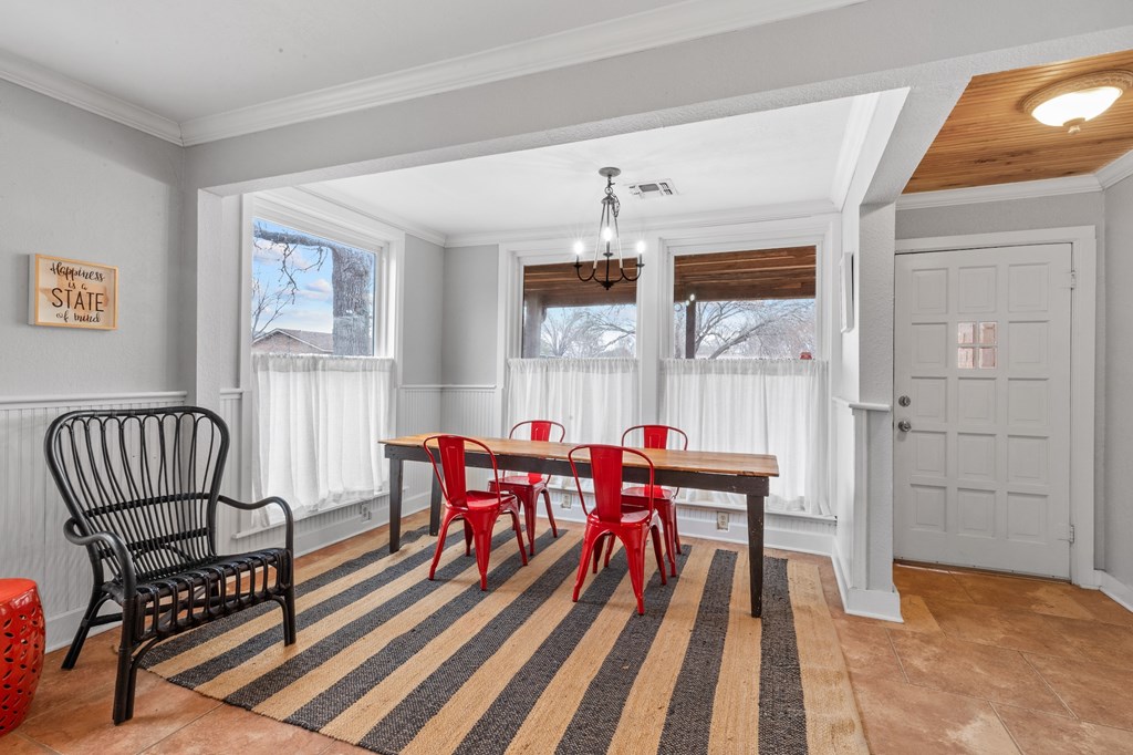 509 W Centre St