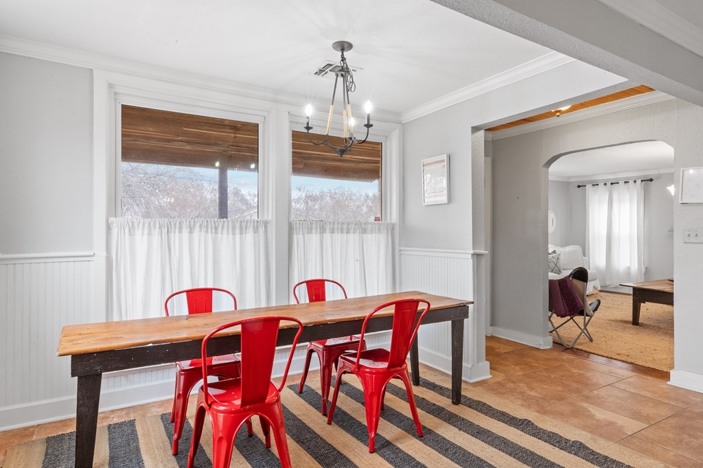 509 W Centre St