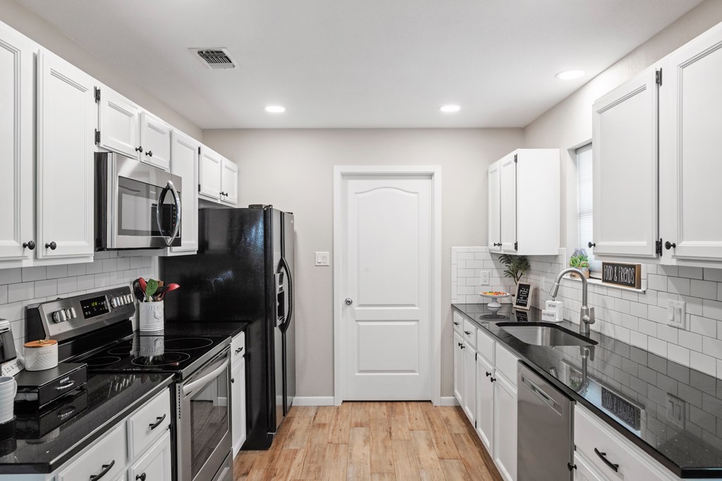 116 Henrietta Court