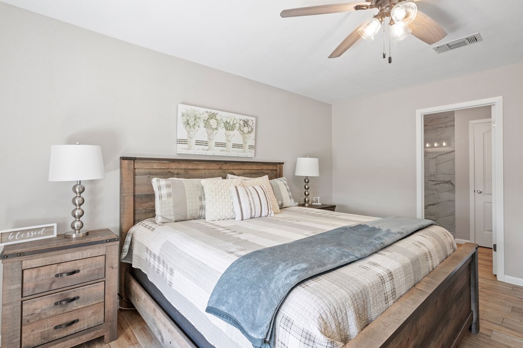 116 Henrietta Court