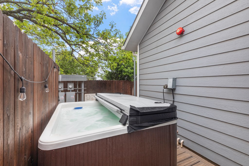 1003 Friendship Lane # 401