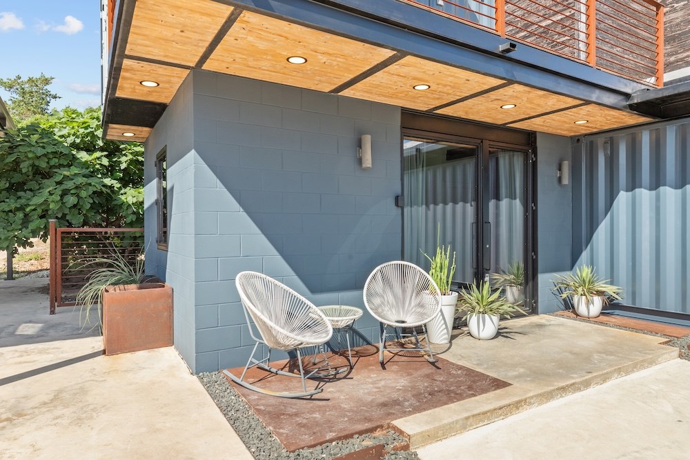 232 Spring Rd
