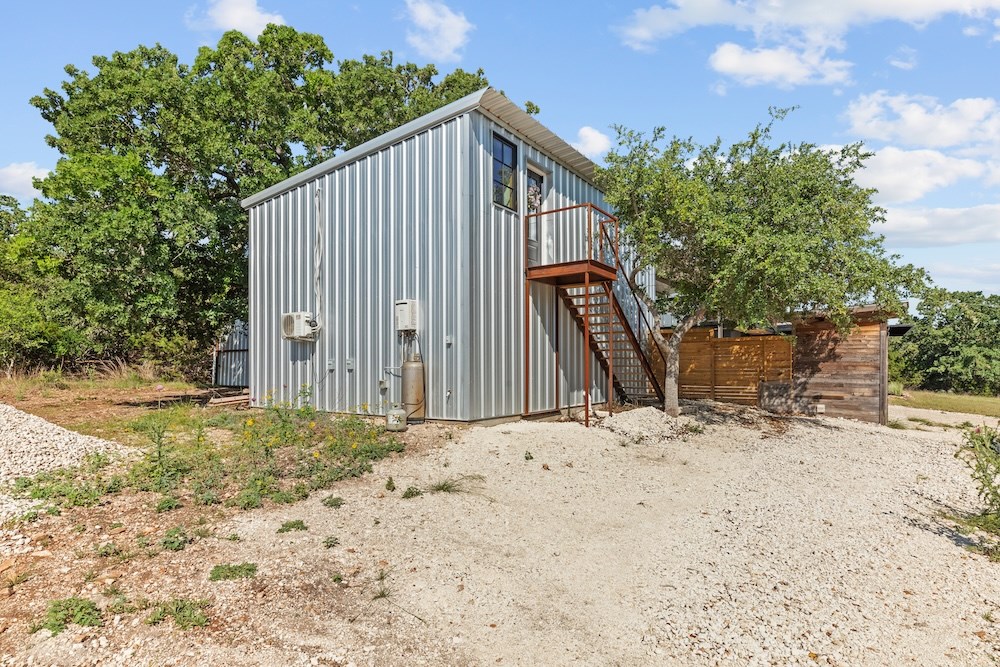 232 Spring Rd