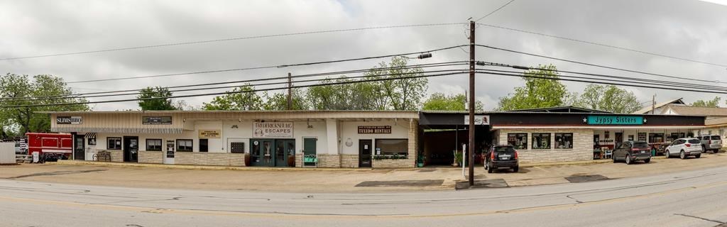905 E Main St
