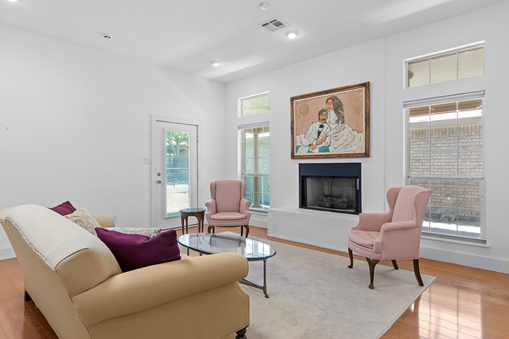 444 Summit Circle