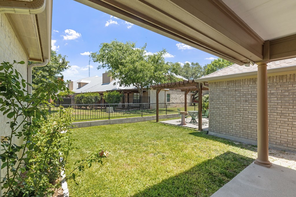 444 Summit Circle