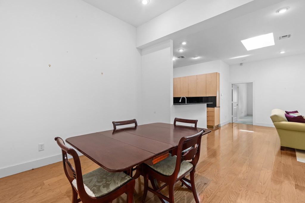 444 Summit Circle