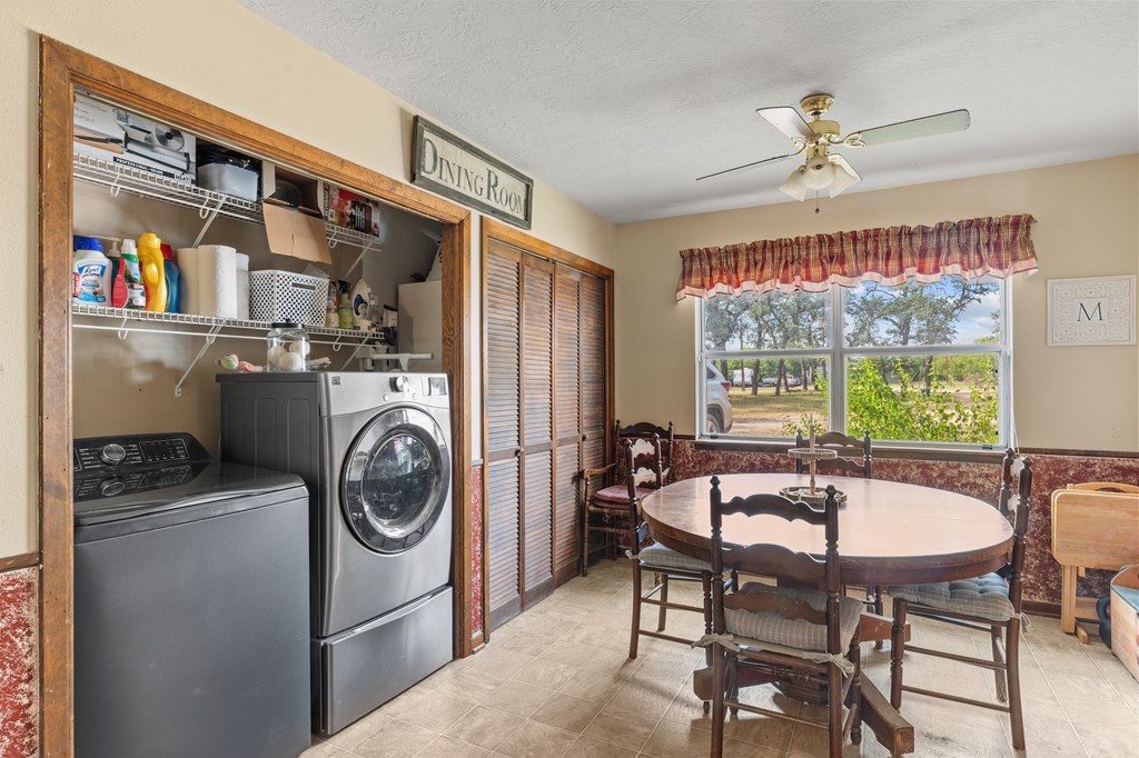 393 Marschall Creek Rd