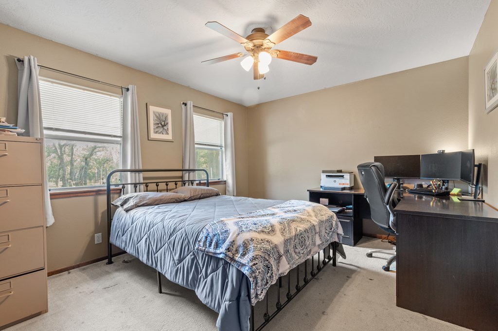 393 Marschall Creek Rd