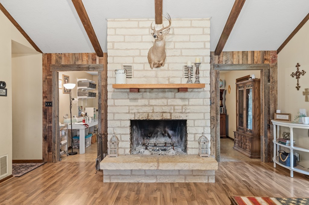 393 Marschall Creek Rd