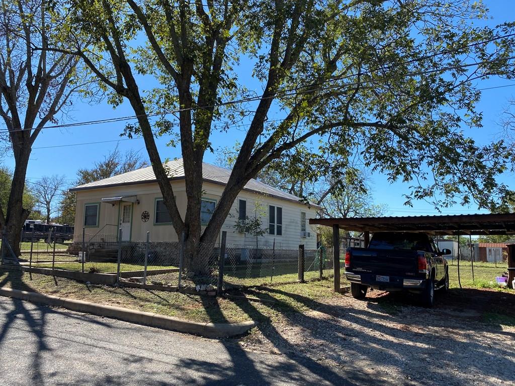 516 Silver Maple